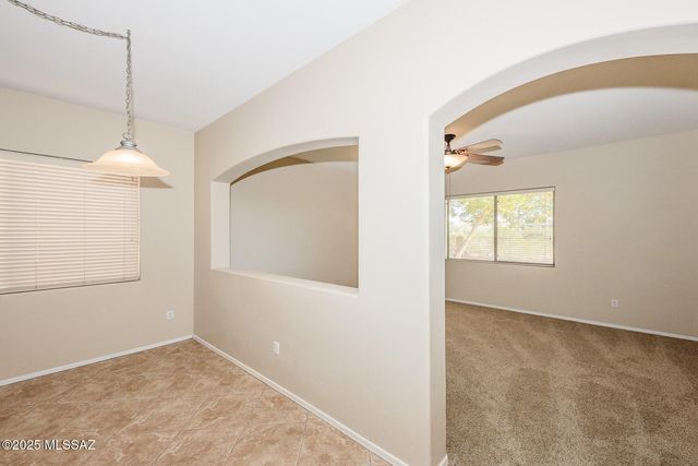 10737 S Miralago Drive, Vail, AZ 85641