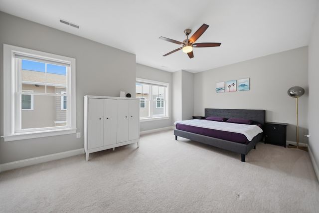 10 Milano Way, Salem, NH 03079