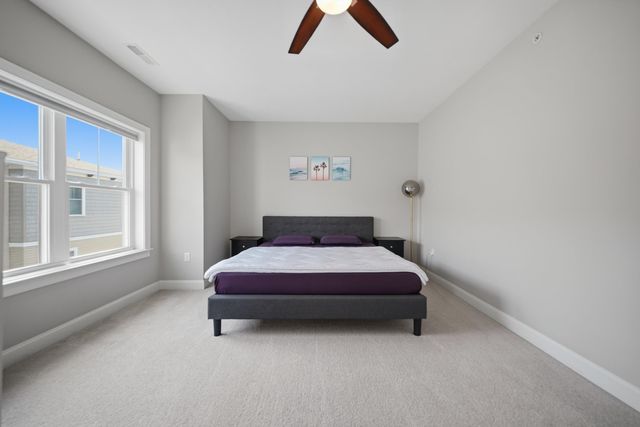 10 Milano Way, Salem, NH 03079