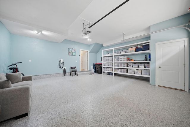10 Milano Way, Salem, NH 03079