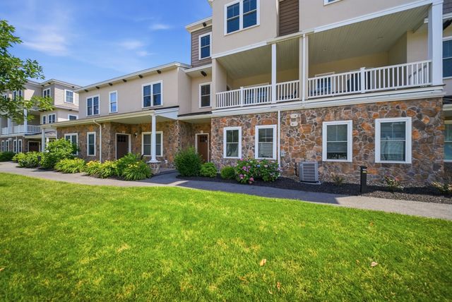 10 Milano Way, Salem, NH 03079