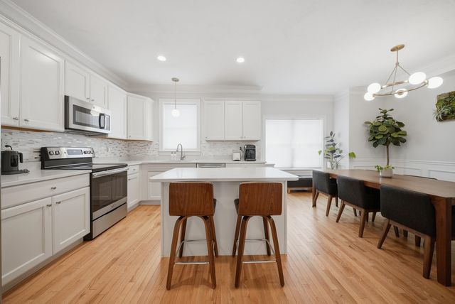 10 Milano Way, Salem, NH 03079