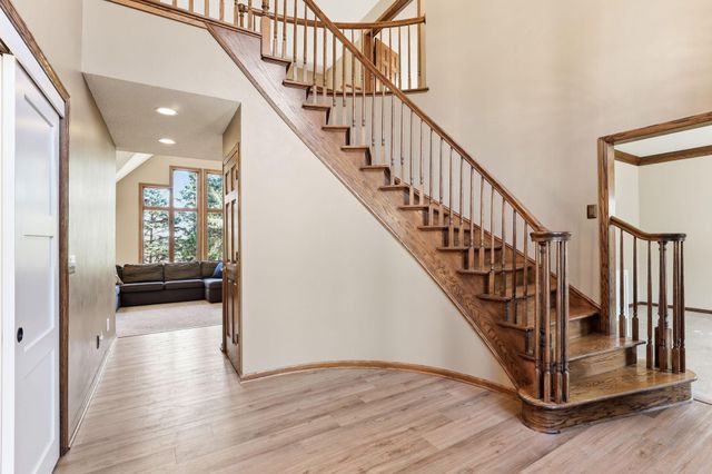 685 Valley View Court, Shoreview, MN 55126