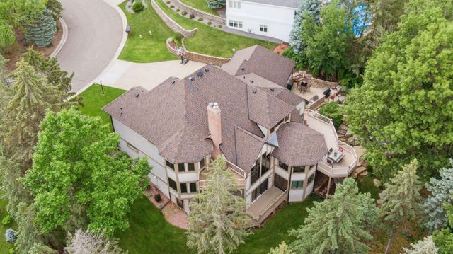 685 Valley View Court, Shoreview, MN 55126