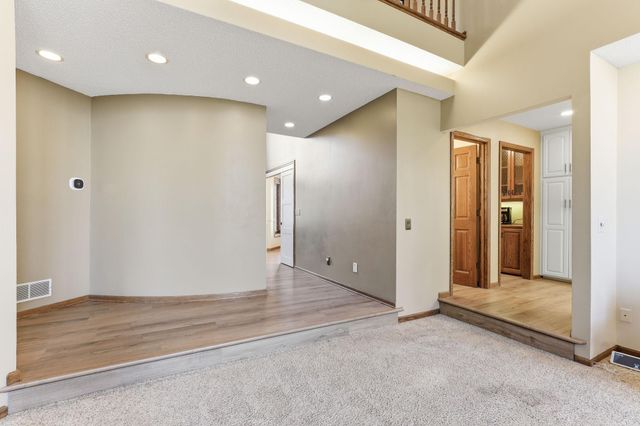 685 Valley View Court, Shoreview, MN 55126