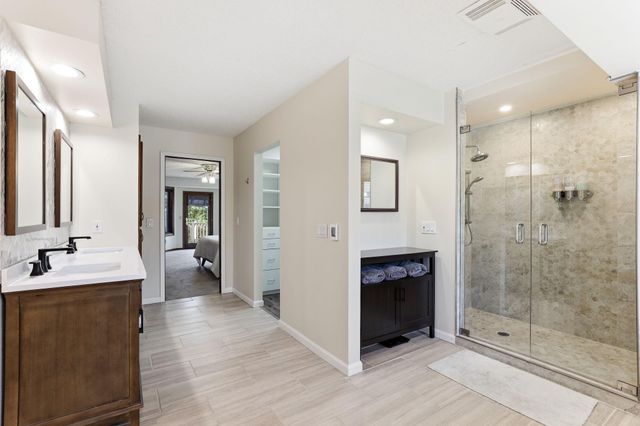 685 Valley View Court, Shoreview, MN 55126