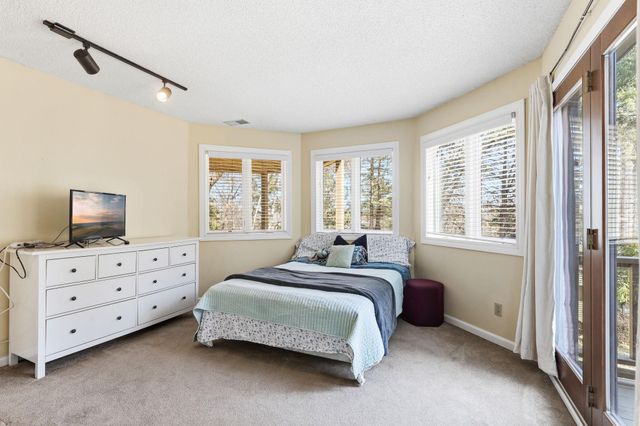 685 Valley View Court, Shoreview, MN 55126