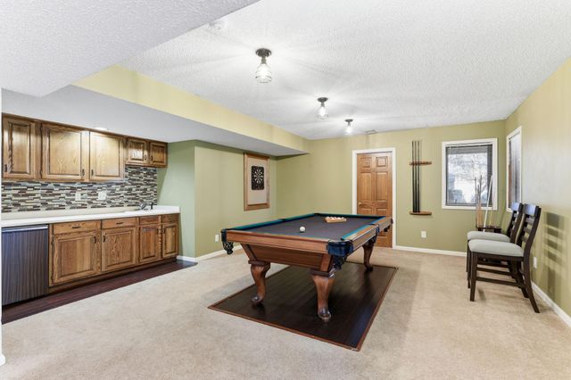 685 Valley View Court, Shoreview, MN 55126