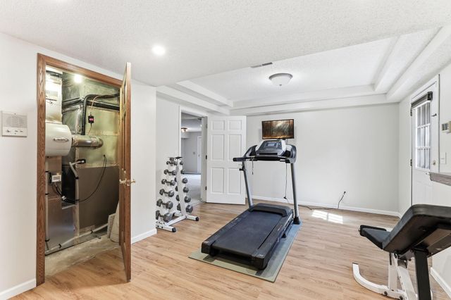 685 Valley View Court, Shoreview, MN 55126