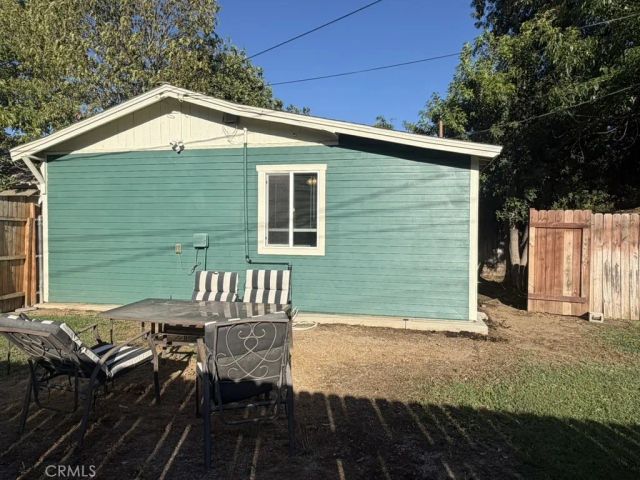 3728 Briscoe St, Riverside, CA 92506