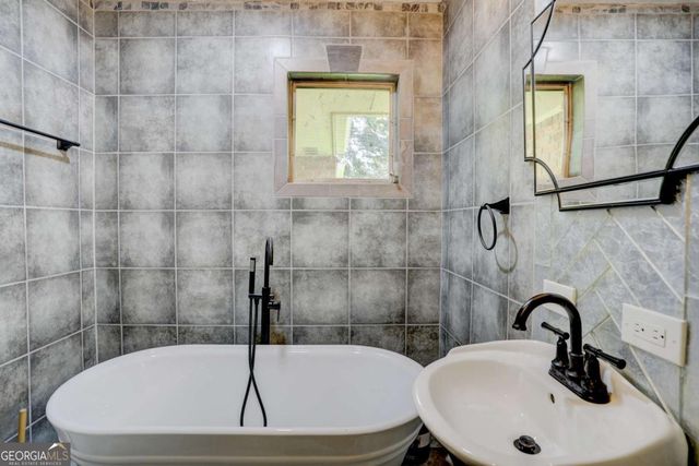 188 Pine Forest Drive, Lawrenceville, GA 30046