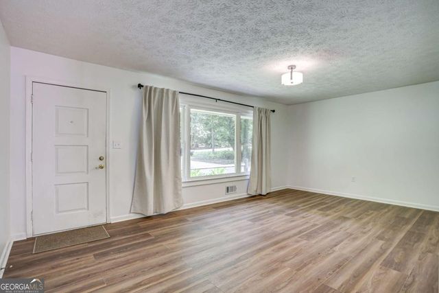 188 Pine Forest Drive, Lawrenceville, GA 30046