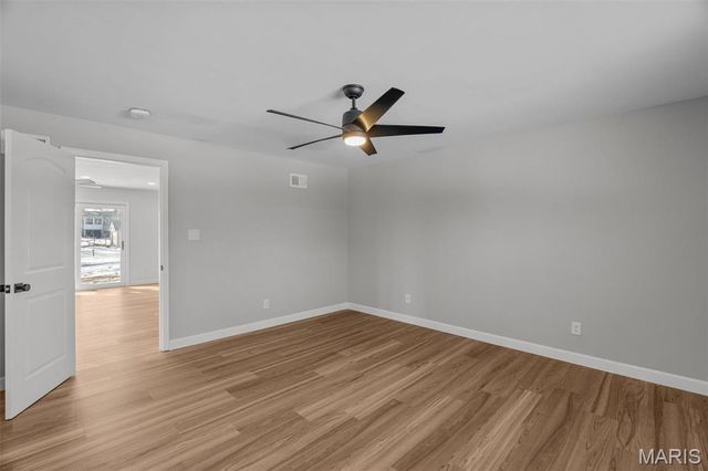 9341 Werkdale Drive, St Louis, MO 63126