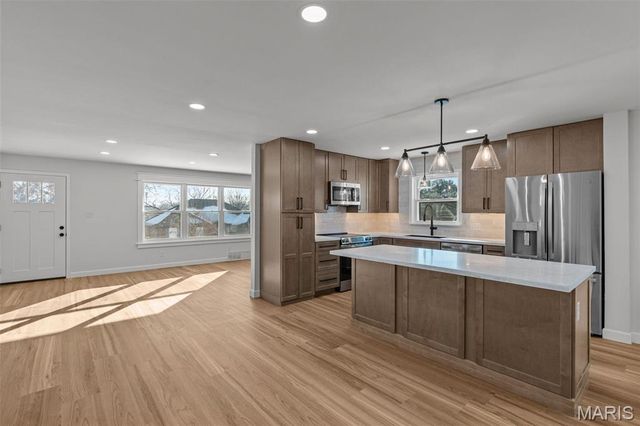 9341 Werkdale Drive, St Louis, MO 63126