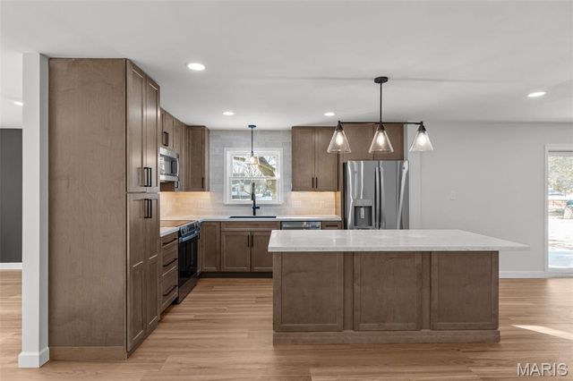 9341 Werkdale Drive, St Louis, MO 63126