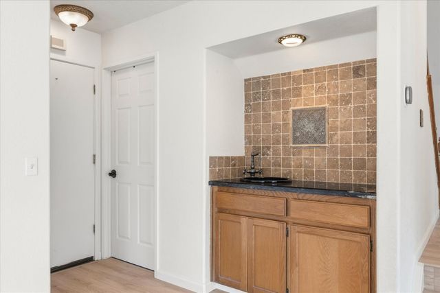 8904 Royal Gate Way, Elk Grove, CA 95624