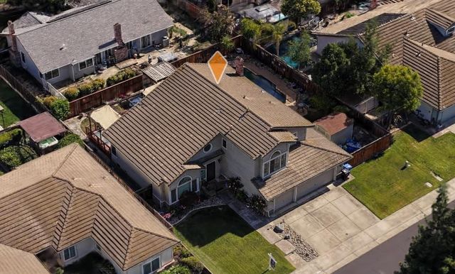 8904 Royal Gate Way, Elk Grove, CA 95624