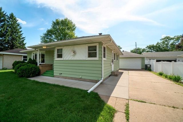 3030 Jupiter Avenue, Eau Claire, WI 54703