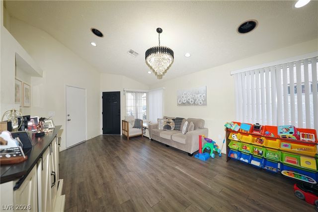 4028 Compass Rose Way, Las Vegas, NV 89108