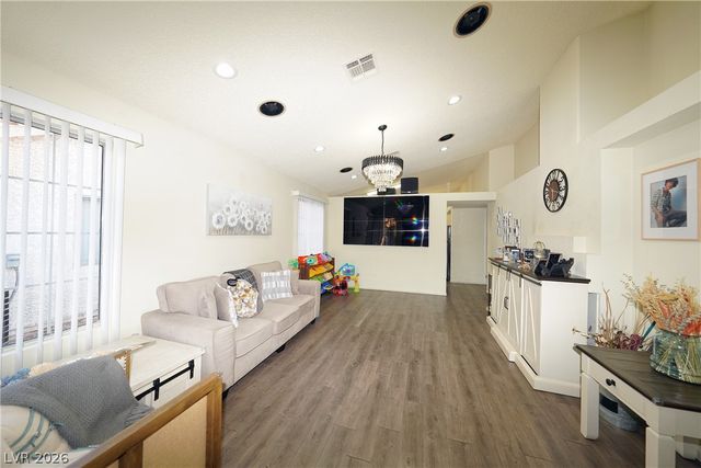 4028 Compass Rose Way, Las Vegas, NV 89108