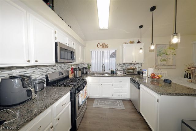 4028 Compass Rose Way, Las Vegas, NV 89108