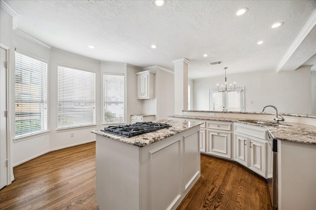 5809 Feagan Street, Houston, TX 77007