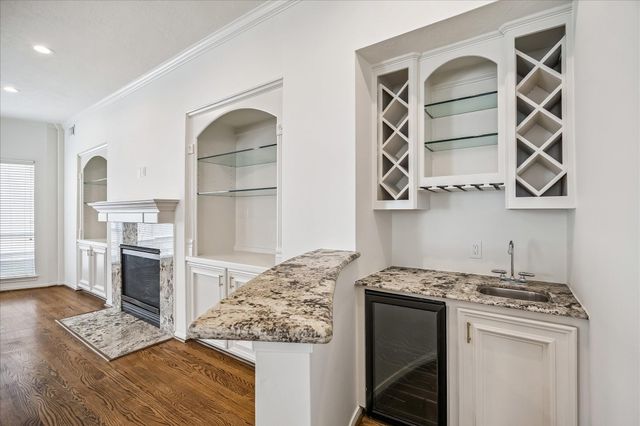 5809 Feagan Street, Houston, TX 77007