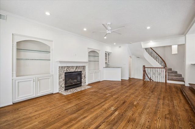 5809 Feagan Street, Houston, TX 77007