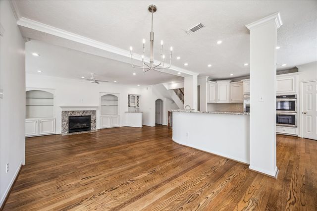 5809 Feagan Street, Houston, TX 77007