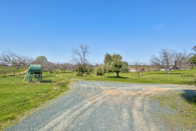 20865 Shenandoah School Rd, Plymouth, CA 95669