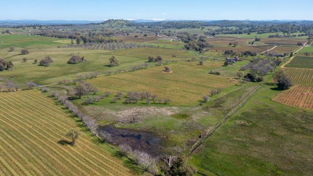 20865 Shenandoah School Rd, Plymouth, CA 95669
