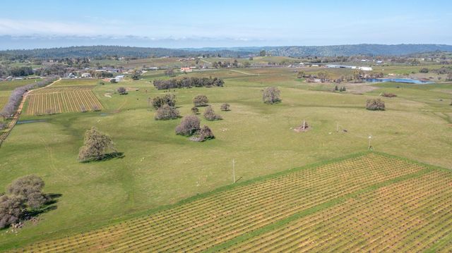 20865 Shenandoah School Rd, Plymouth, CA 95669