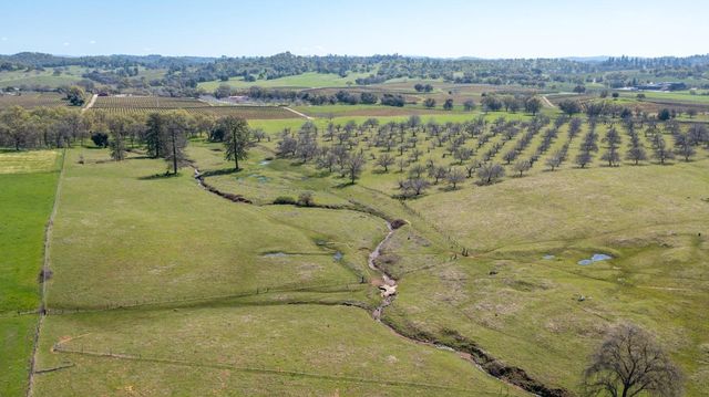 20865 Shenandoah School Rd, Plymouth, CA 95669