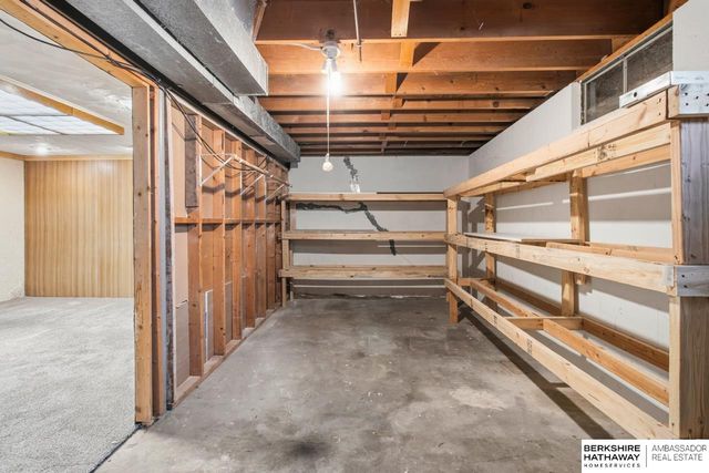 12935 A Street, Omaha, NE 68144