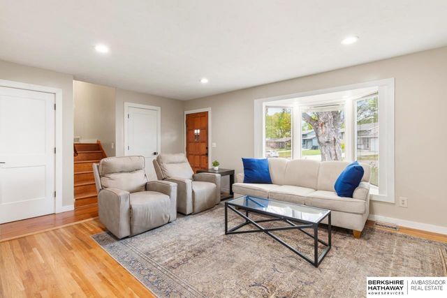 12935 A Street, Omaha, NE 68144