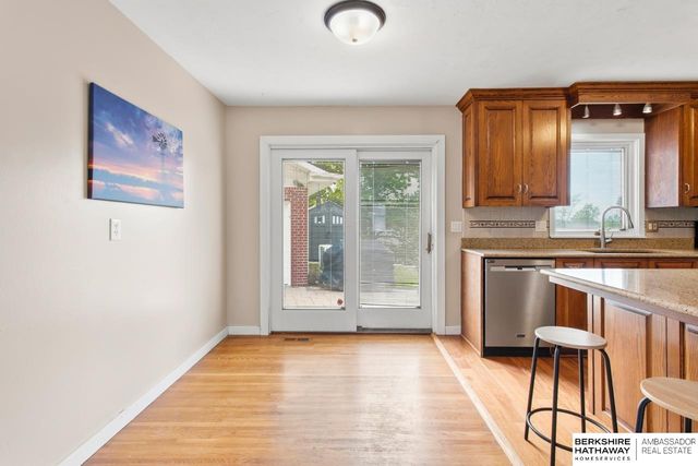 12935 A Street, Omaha, NE 68144
