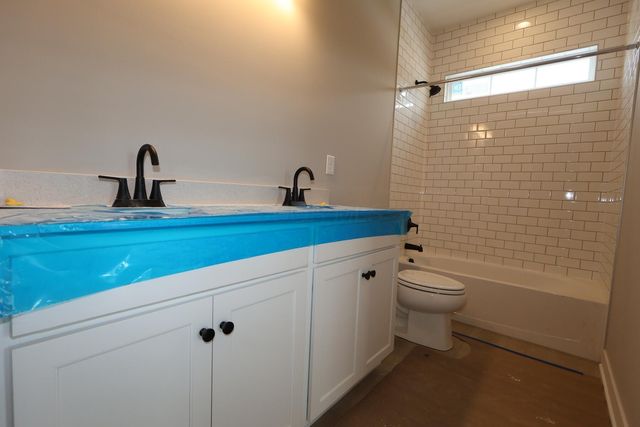 4547 Corsican Loop E, Hilliard, OH 43026