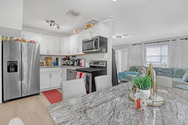 731 50th Street, West Palm Beach, FL 33407