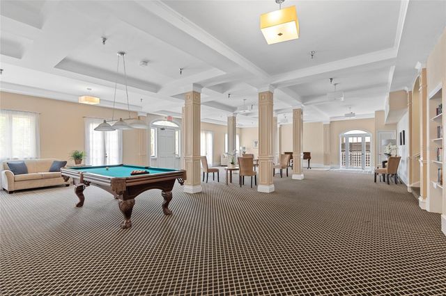 219 4TH AVENUE N 201, St Petersburg, FL 33701