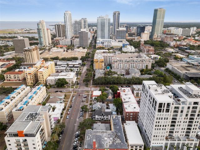 219 4TH AVENUE N 201, St Petersburg, FL 33701