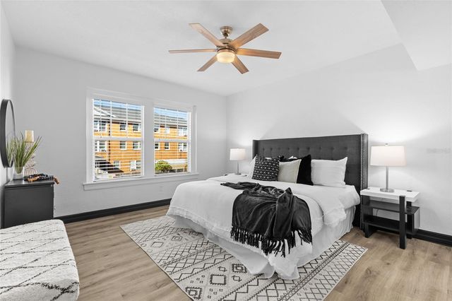 219 4TH AVENUE N 201, St Petersburg, FL 33701