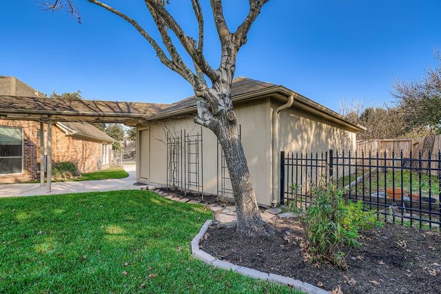 26107 Willow Colony Lane, Katy, TX 77494