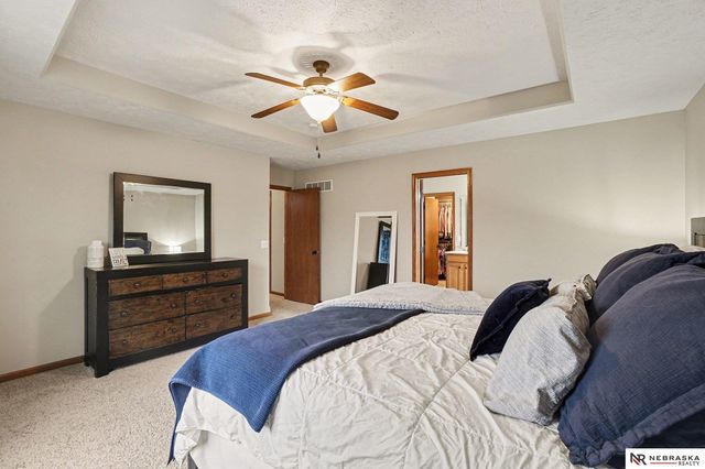 12614 S 82nd Street, Papillion, NE 68046