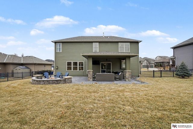12614 S 82nd Street, Papillion, NE 68046