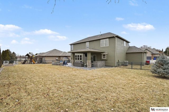 12614 S 82nd Street, Papillion, NE 68046