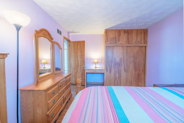 345 Orleans Avenue, Battle Creek, MI 49015