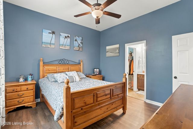 1012 Bogard Ln, Mt Washington, KY 40047