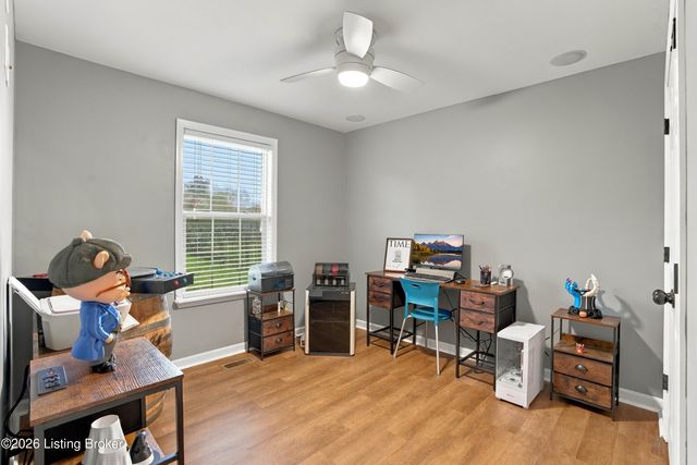 1012 Bogard Ln, Mt Washington, KY 40047