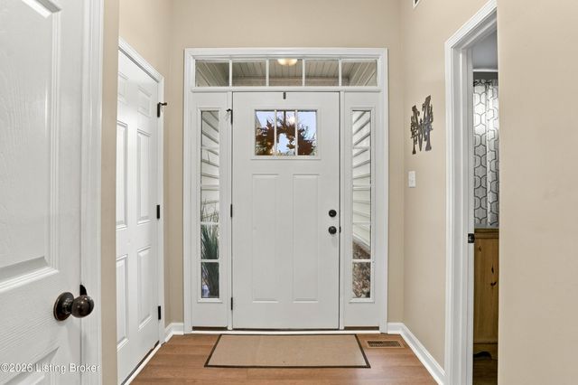 1012 Bogard Ln, Mt Washington, KY 40047
