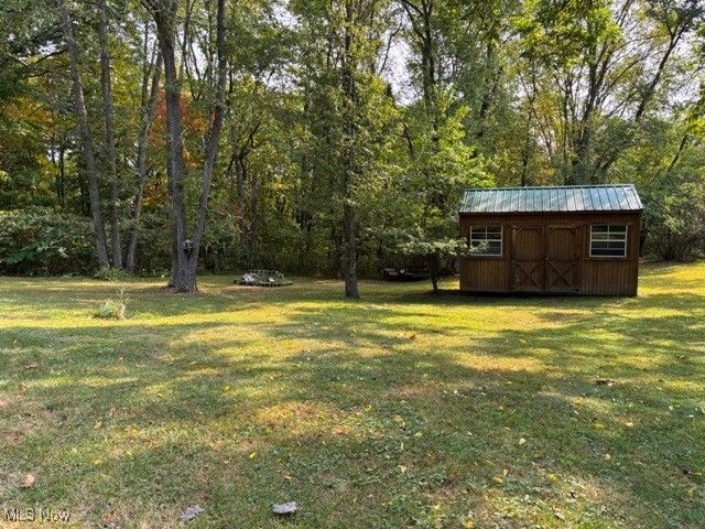 33 Athens Drive, New Cumberland, WV 26047